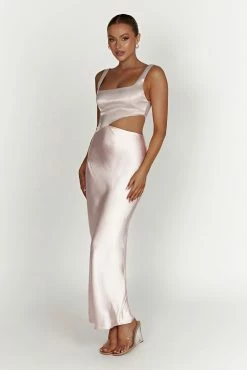 Gianna Two Tone Slashed Maxi Dress - Blush Pink 19 Gianna Two Tone Slashed Maxi Dress - Blush Pink -Meshki Shop 20221115 meshki ecomm reflections15314