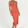 Bryony Cupped Bodycon Midi Dress - Coral 2 Bryony Cupped Bodycon Midi Dress - Coral -Meshki Shop 20221125 meshki ecomm reflections20963