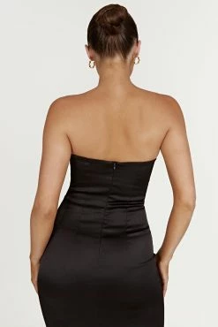 Bryony Cupped Bodycon Midi Dress - Black 17 Bryony Cupped Bodycon Midi Dress - Black -Meshki Shop 20221125 meshki ecomm reflections21041