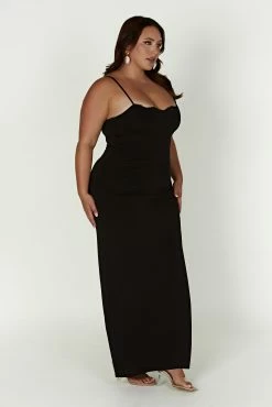 Amorette Lace Trim Maxi Dress - Black 20 Amorette Lace Trim Maxi Dress - Black -Meshki Shop 20221221 meshki moncherie pt2 katie3872