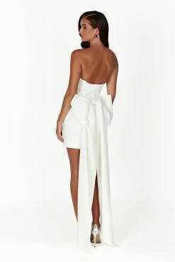 Meredith Strapless Bow Mini Dress - White 15 Meredith Strapless Bow Mini Dress - White -Meshki Shop 20230117 meshki ecomm content bridal nat6080