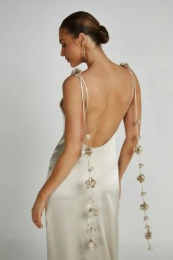 Elenora Rose Gown - Champagne -Meshki Shop 20230515 meshki ecomm new reshoots11067