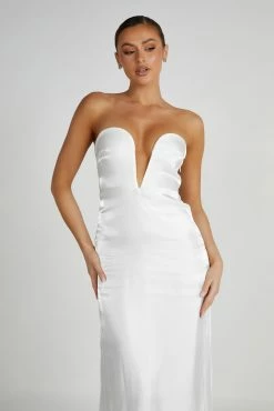 Chantelle Liquid Satin Midi Dress - White -Meshki Shop 20230608 meshki july collection1396