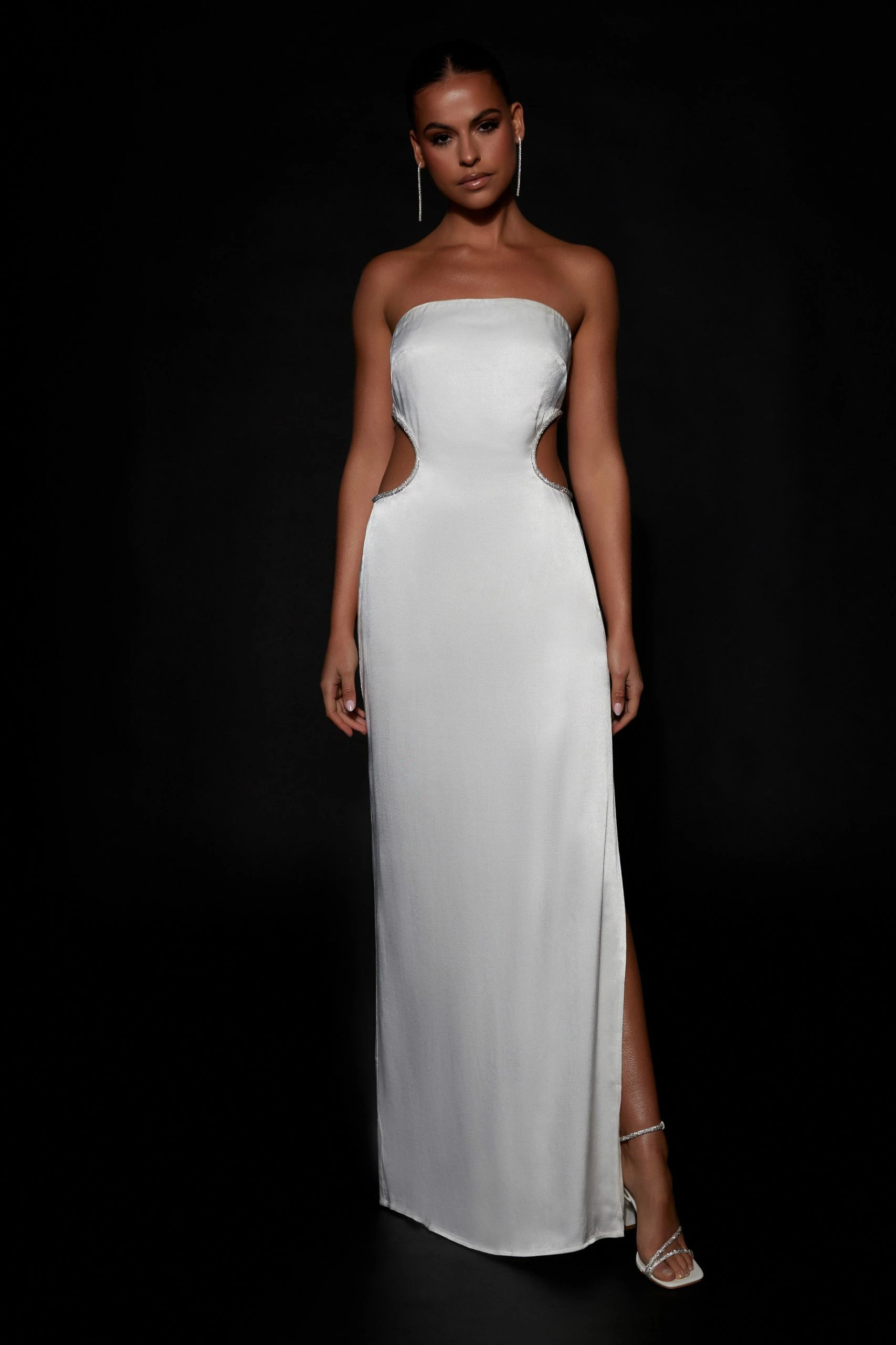BSD Lawry Diamante Cut Out Maxi Dress - White 8 BSD Lawry Diamante Cut Out Maxi Dress - White - Image 6